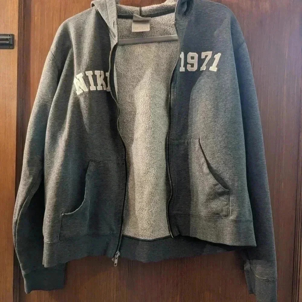 Nike Zippered Hoodie Unisex Child Large Size 12-14 - Picture 3 of 5